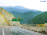 KL-Kuala Selangor Expressway - LATAR